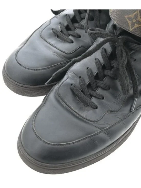 Louis Vuitton Sneakers Black - Picture 5 of 7